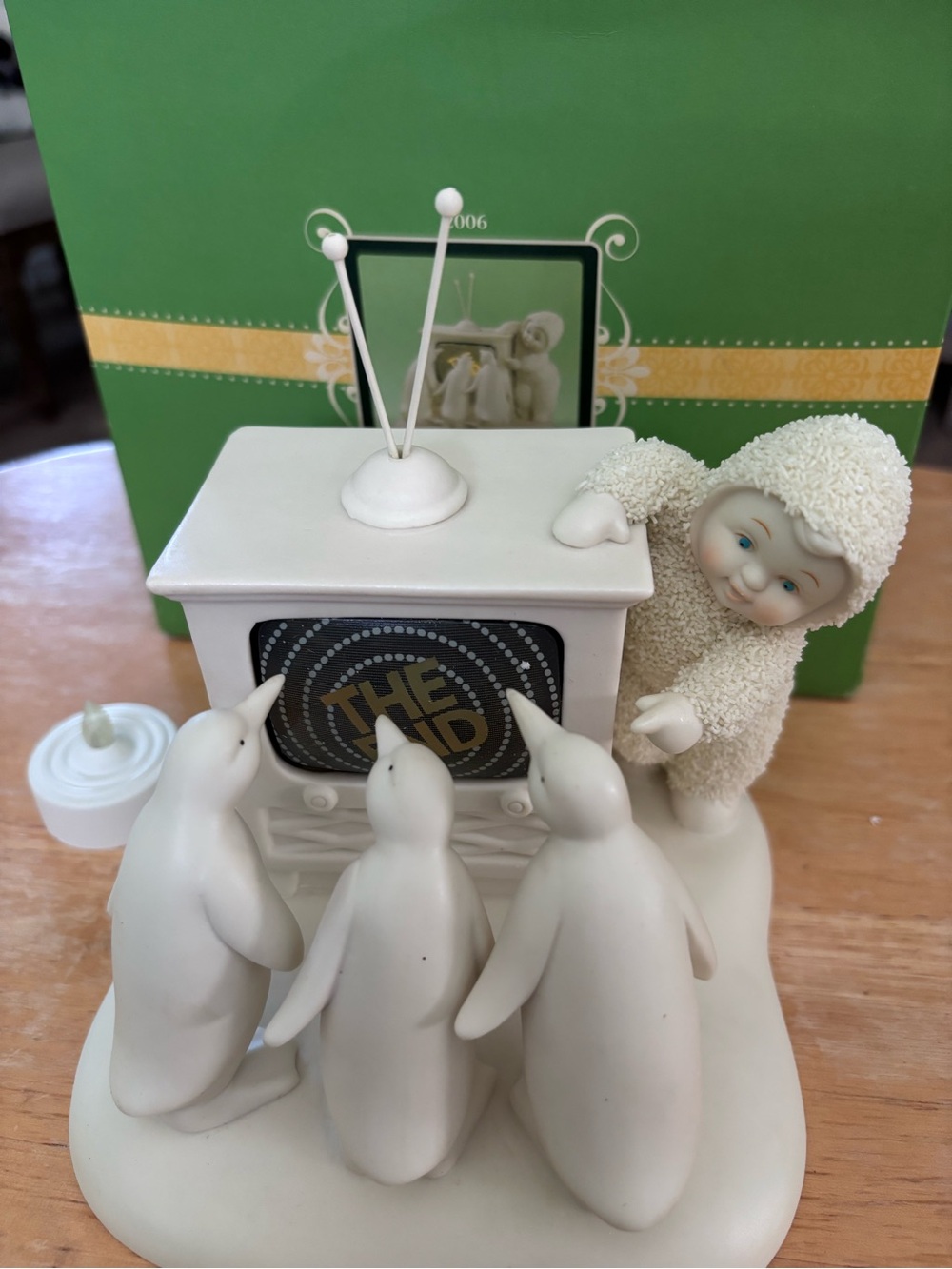 Department 56 Snowbabies TV Penguins Figurine in White